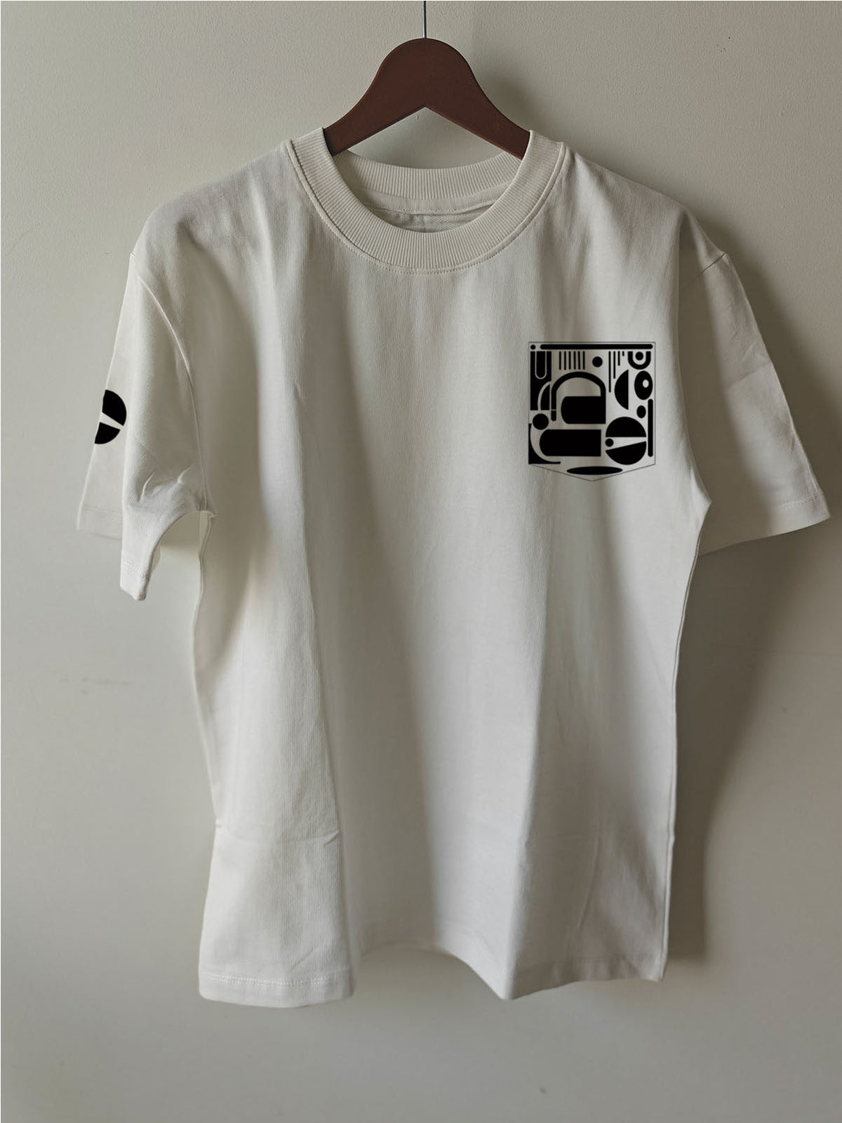 ABSTRACT POCKET : Unisex Oversized T-shirt