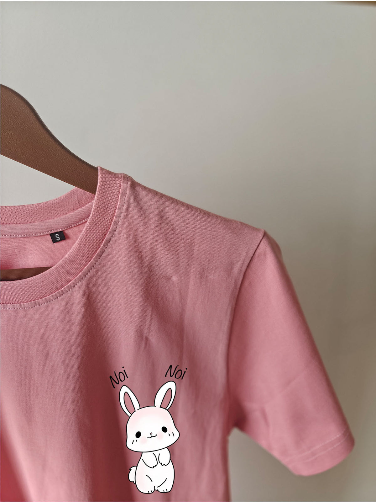 NOI NOI : Unisex Regular T-shirt