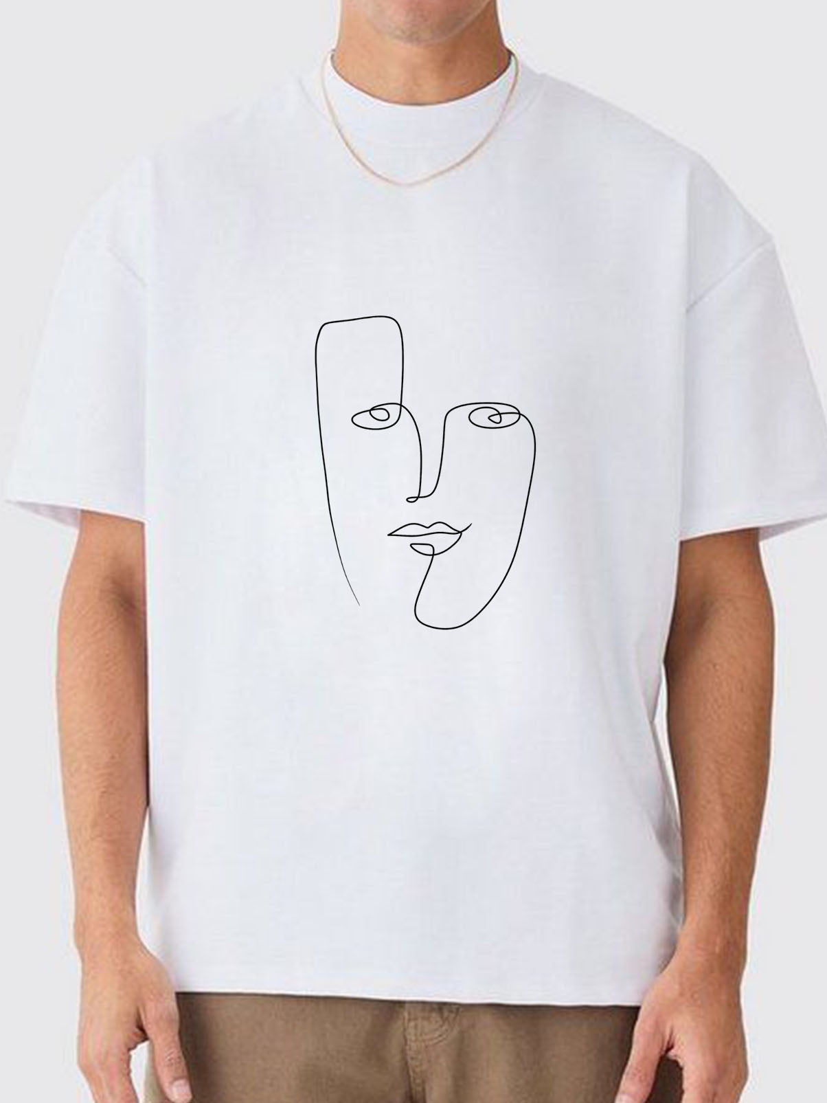 FACE OUTLINE : Unisex Oversized T-shirt