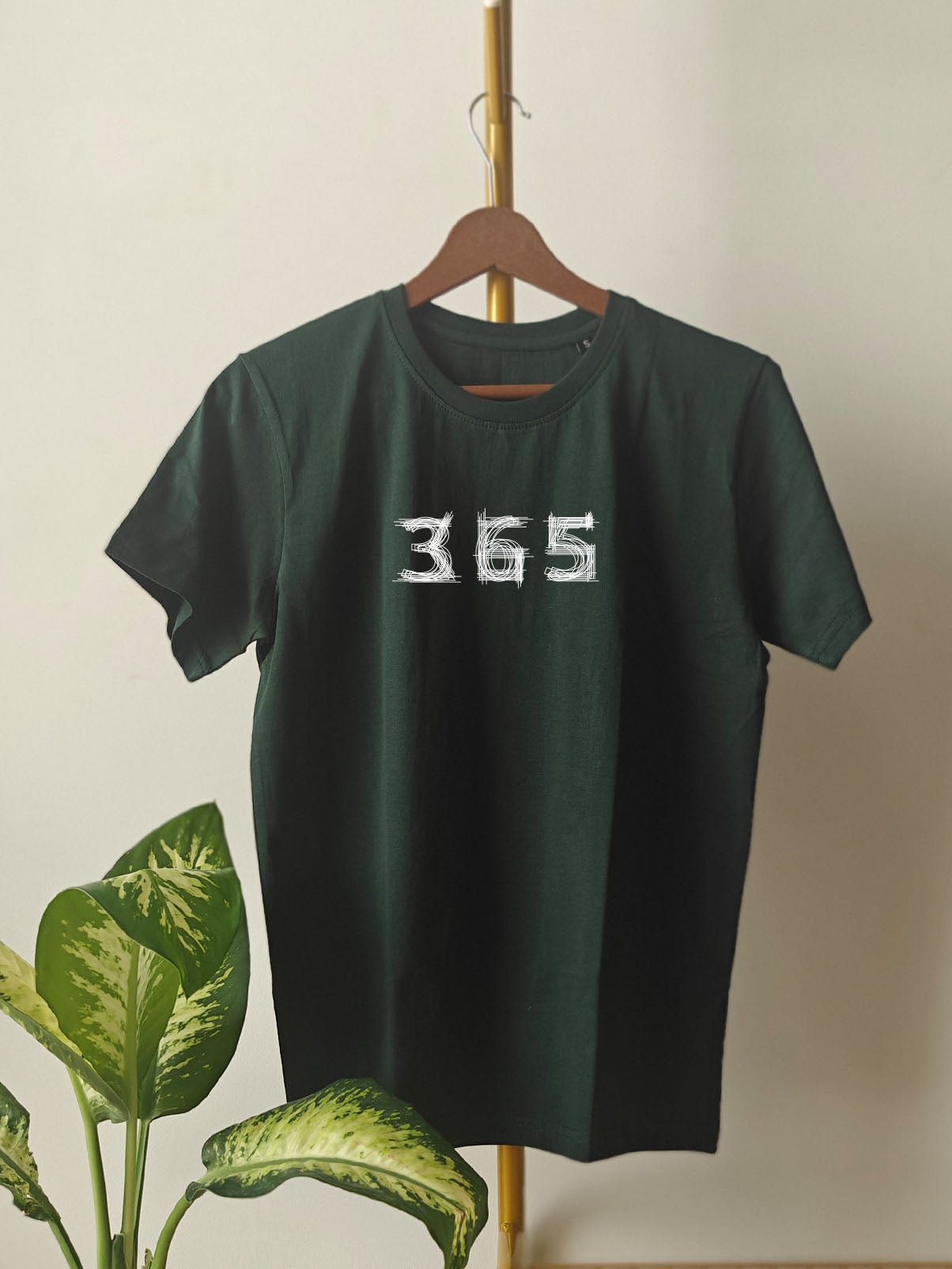 365 : Unisex Regular T-shirt