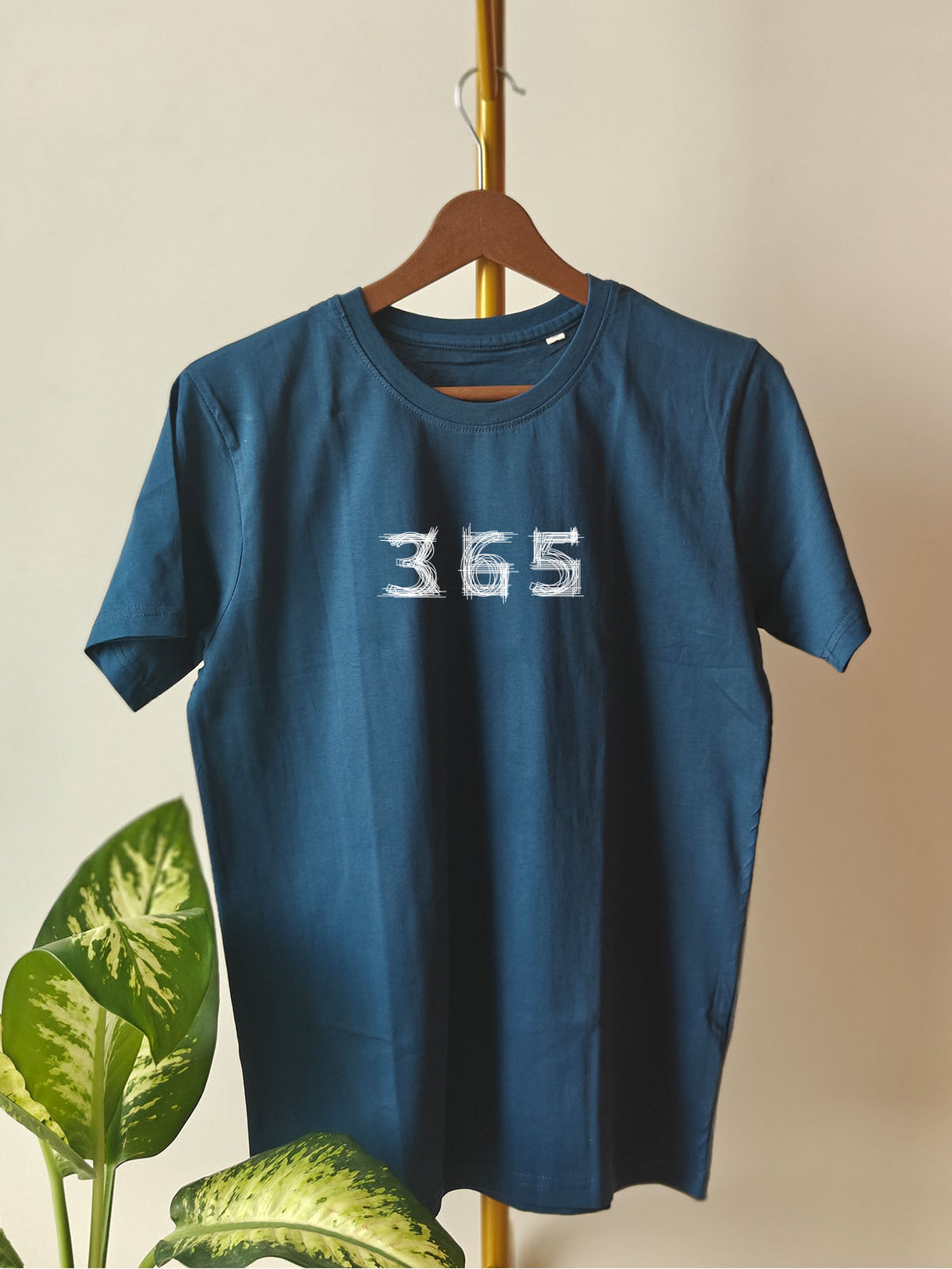 365 : Unisex Regular T-shirt