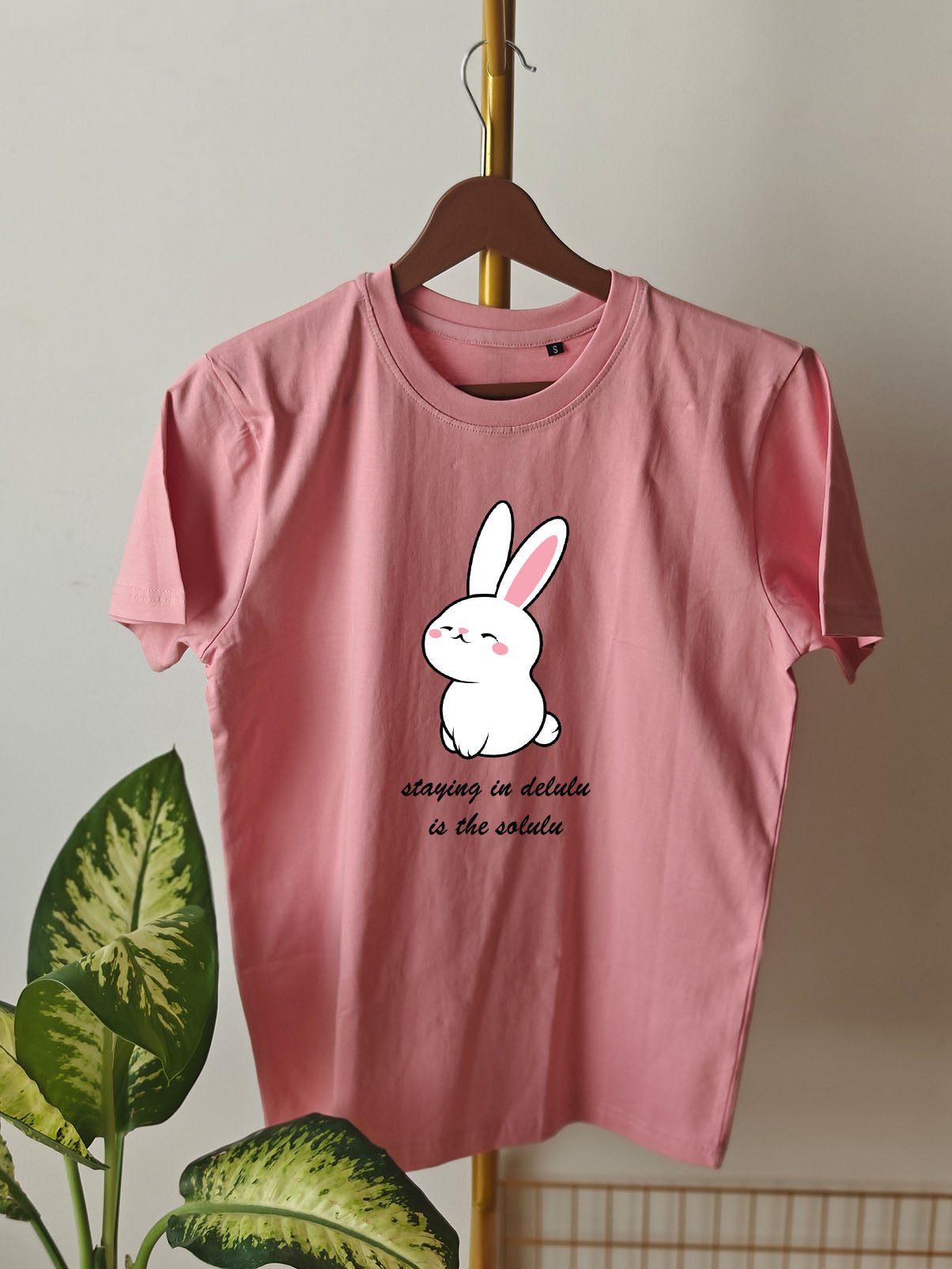 STAYING IN DELULU : Unisex Regular T-shirt