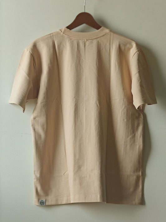 BLOOMING BEAUTY : Unisex Oversized T-shirt