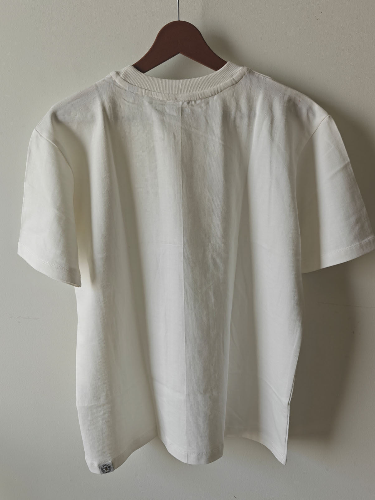 POCKET BEE : Unisex Oversized T-shirt