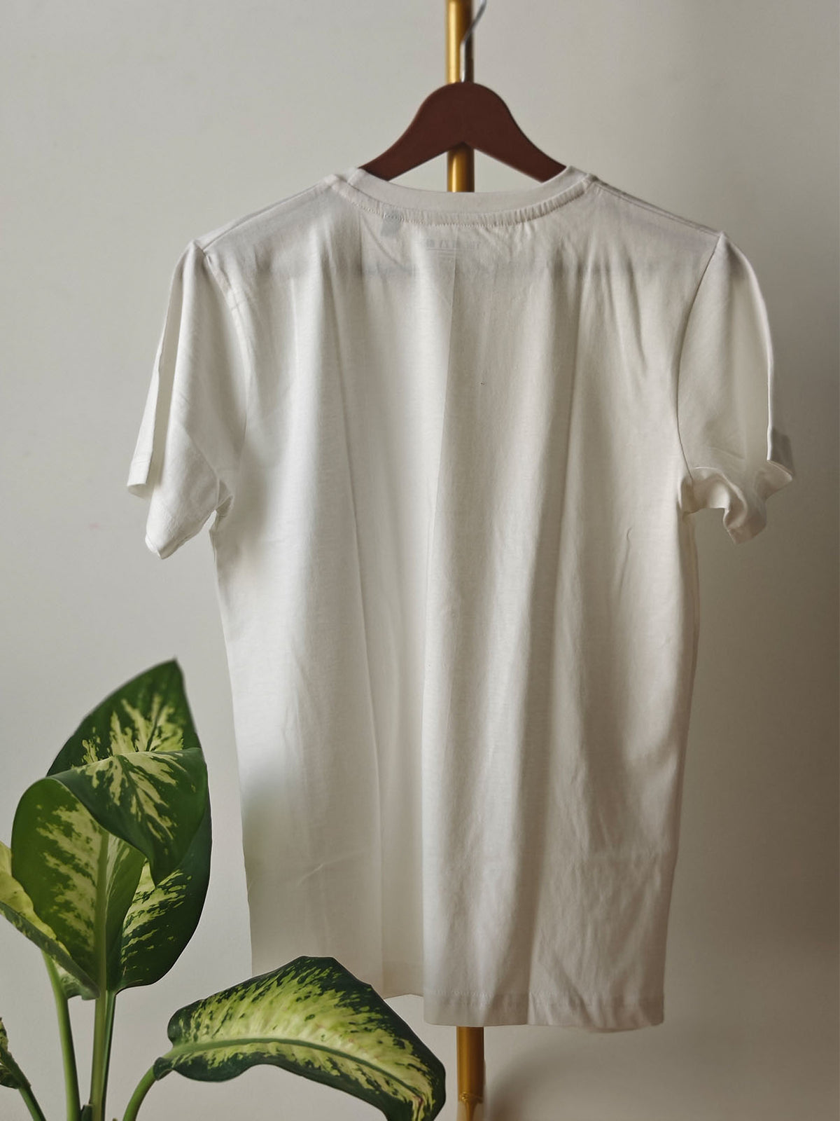 BLOOMING BEAUTY : Unisex Regular T-shirt
