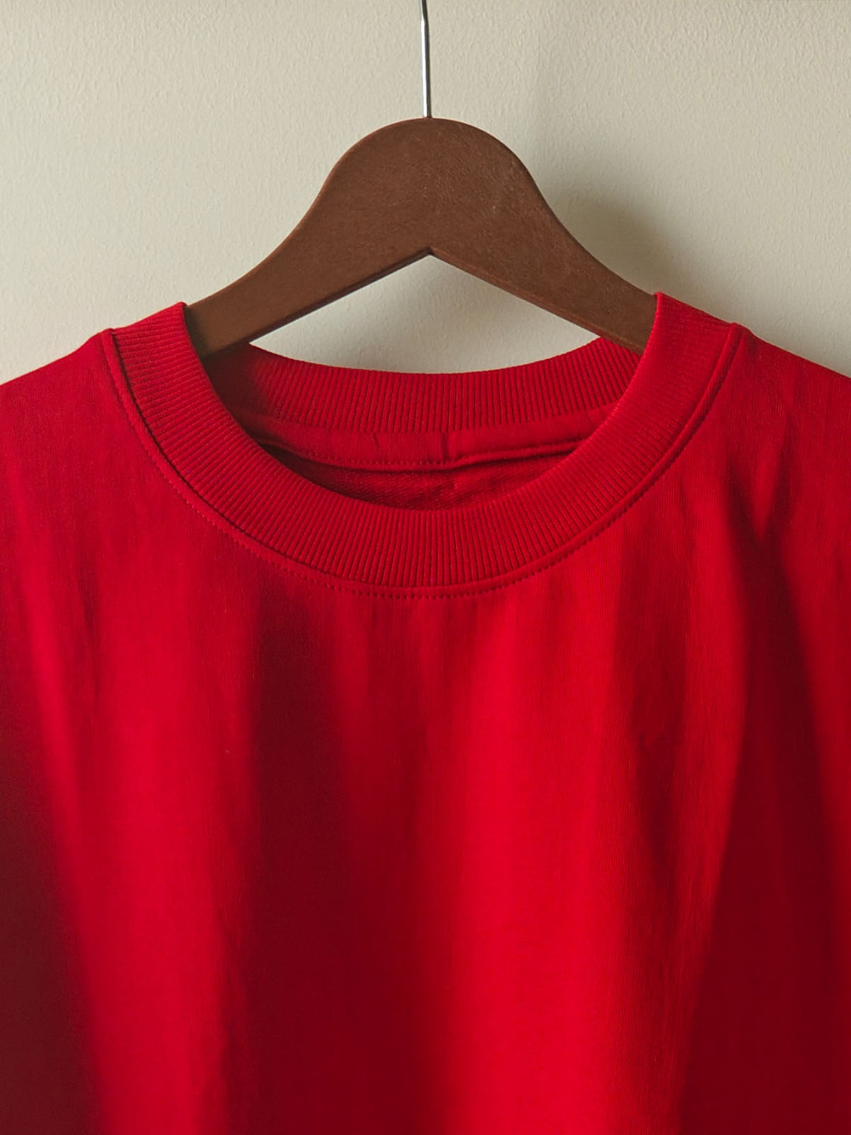 Solid Red : Unisex Oversized T-shirt